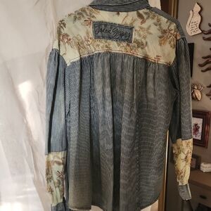 Floral Striped Women's Top Jaded Gypsy Nwt